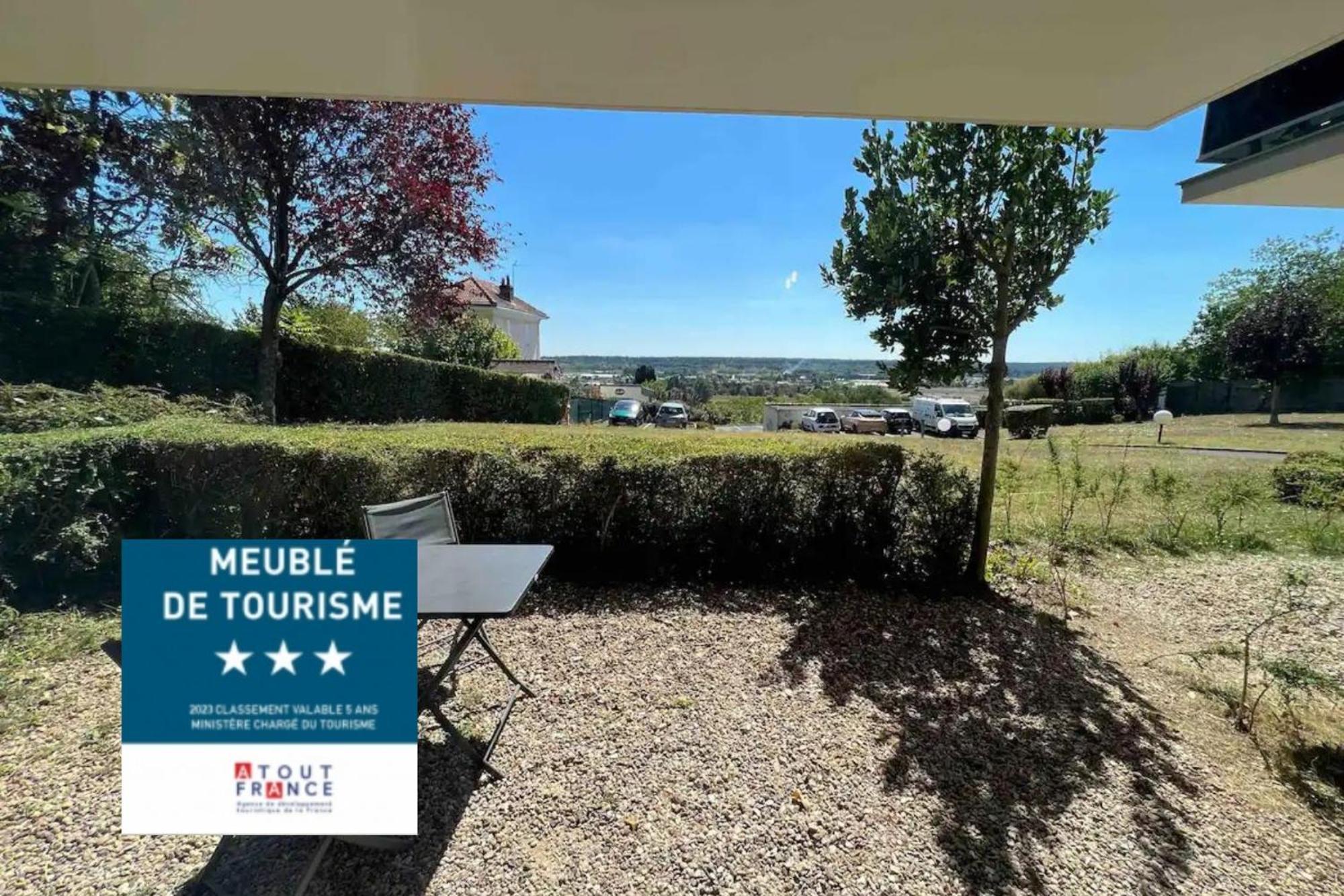 Charme De Loire Vue Sur La Loire - Charm Of Loire Overlooking Loire Apartment Blois Bagian luar foto